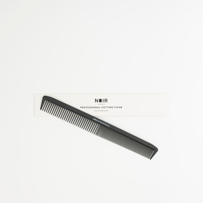 NOIR STOCKHOLM CARBON CUTTING COMB